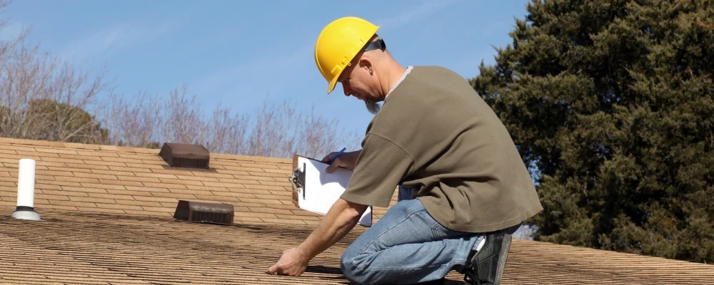 homeowners insurance with bad roof